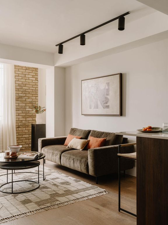 Property photo 2 of 12 Adam Firman_Leufroy_Fulham Road_Apartment 5+6_Web-