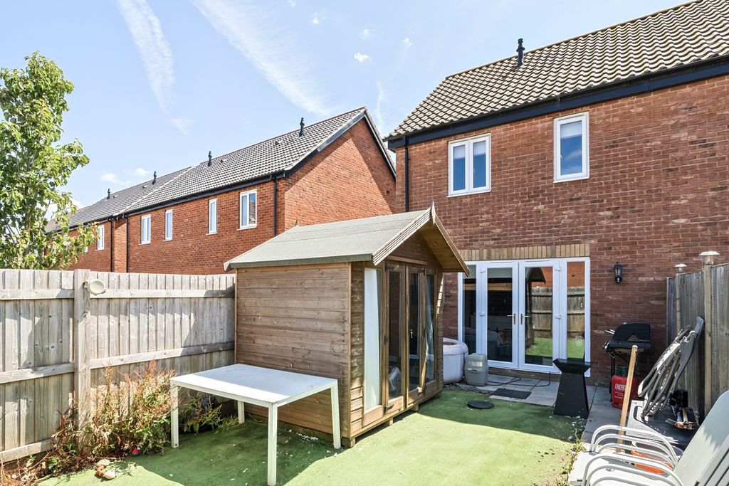 Additional image 18 of 2 bed end terrace house for saleDixon Place, Dunholme, Lincoln, Lincolnshire LN2