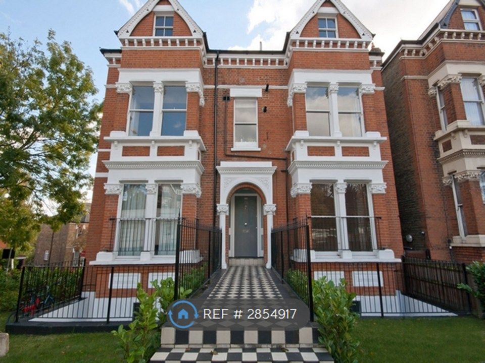 Property photo 3 of 8 External