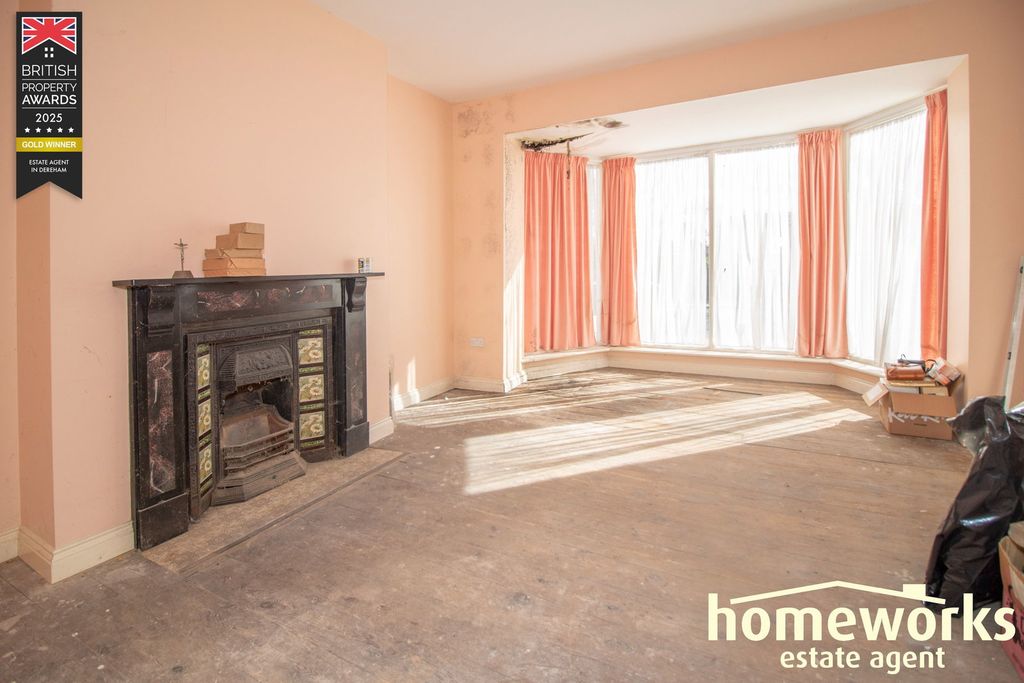 Property photo 3 of 14