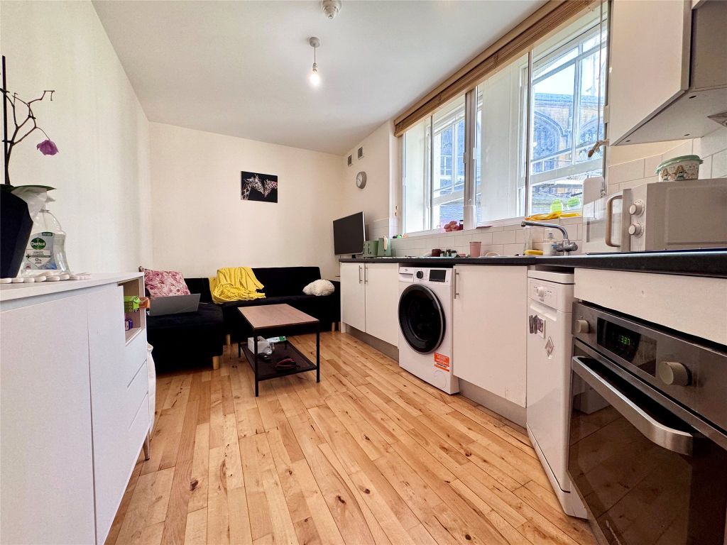 Property photo 2 of 6 Picture No. 05