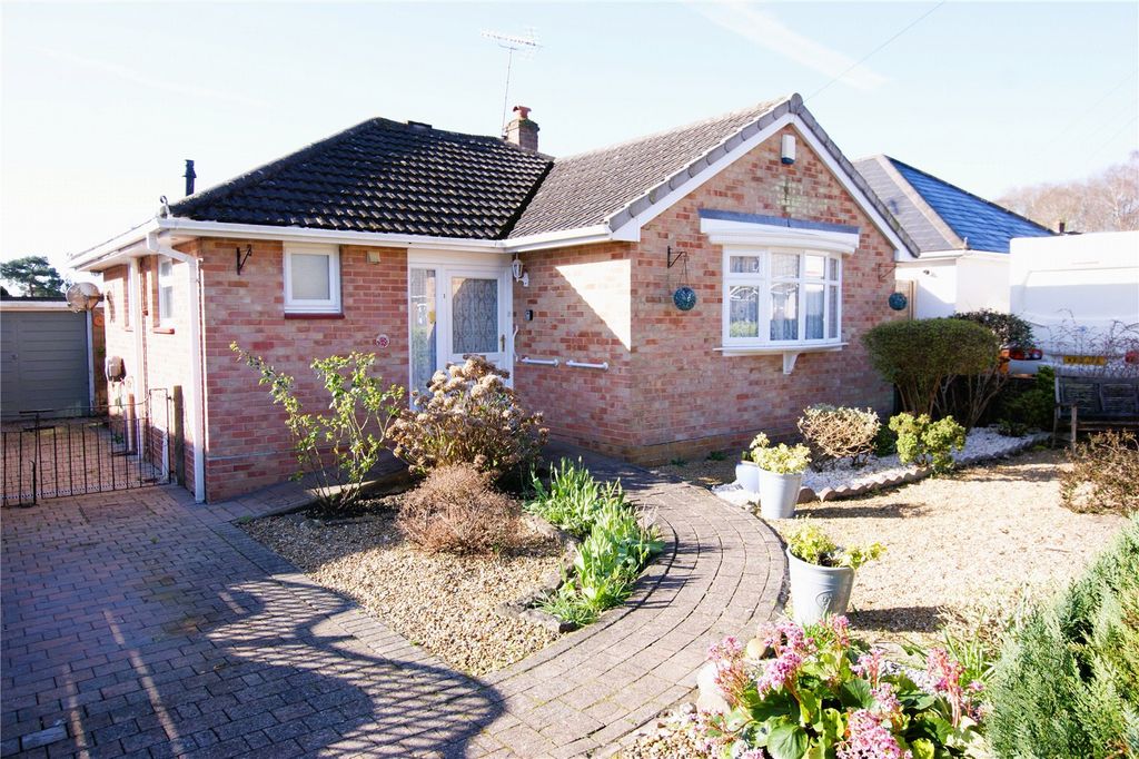 Property photo 1 of 11 Picture No. 27