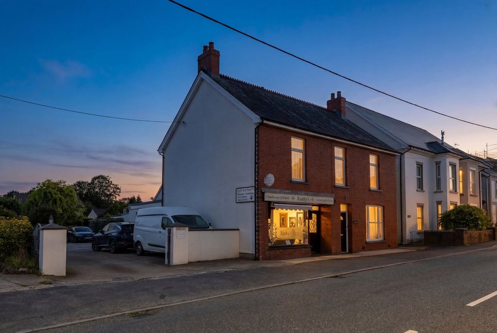 Property photo 1 of 22