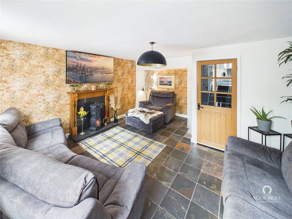 Property photo 2 of 16 Picture No. 01