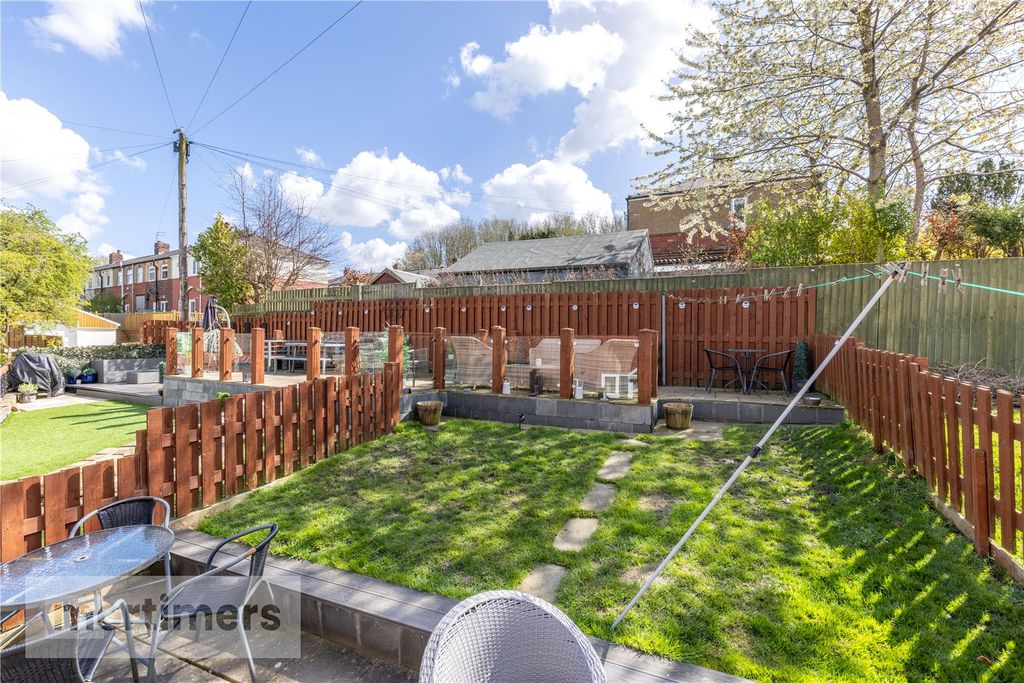 Property photo 3 of 21 Rear Garden