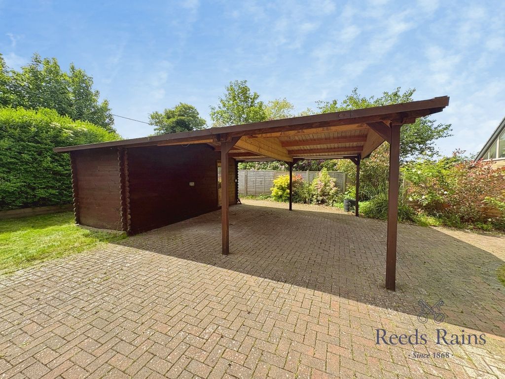 Additional image 31 of 5 bed detached house for saleThe Avenue, Medburn, Newcastle Upon Tyne, Northumberland NE20