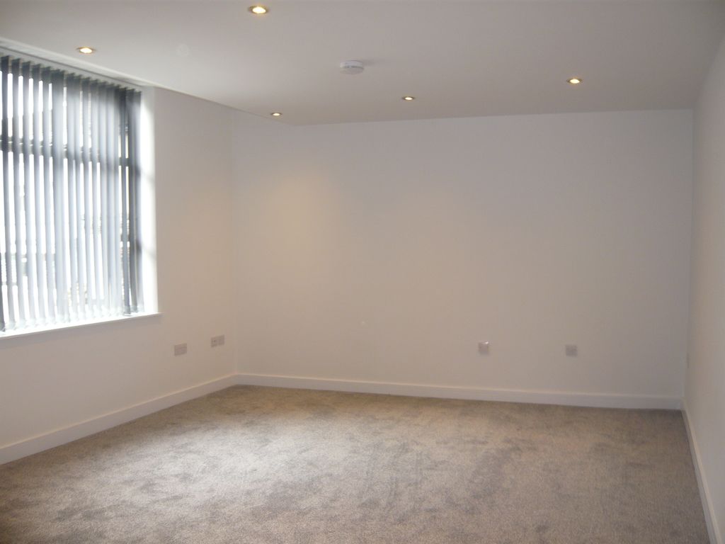 Property photo 3 of 4