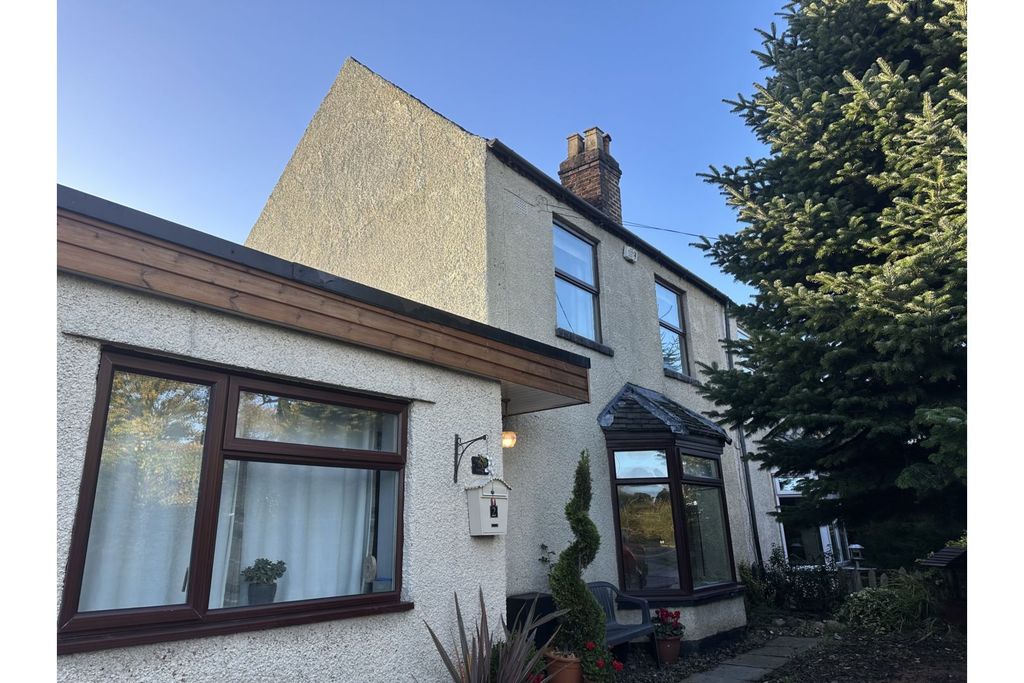 Property photo 1 of 15 Front View