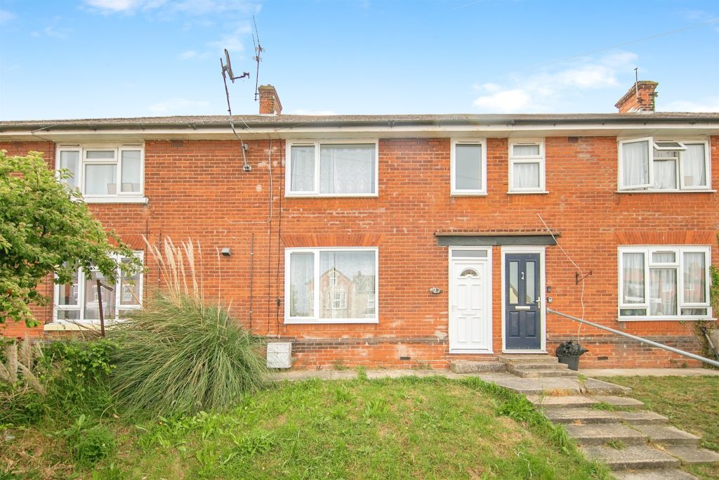 Property photo 1 of 17