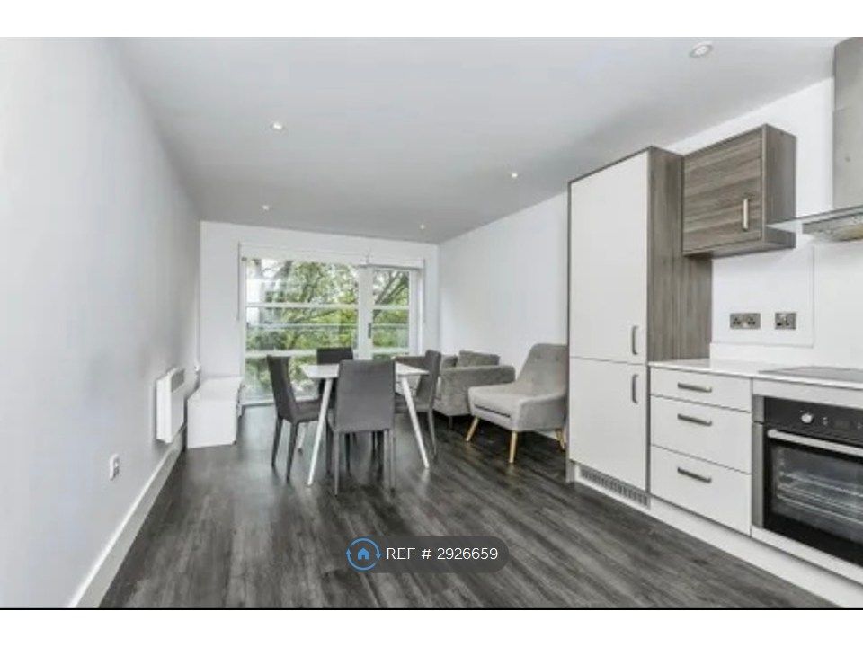 Property photo 1 of 5