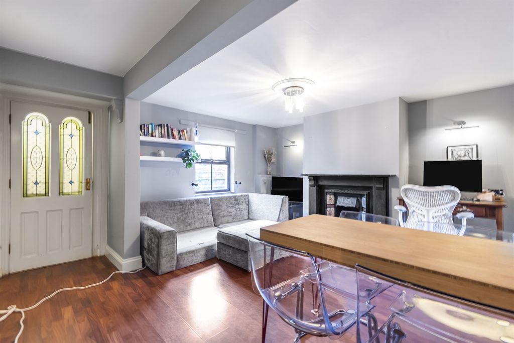 Property photo 3 of 11 Living Area