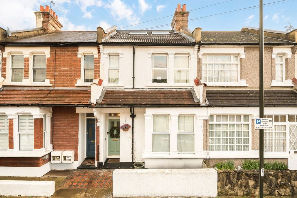 Property photo 1 of 8