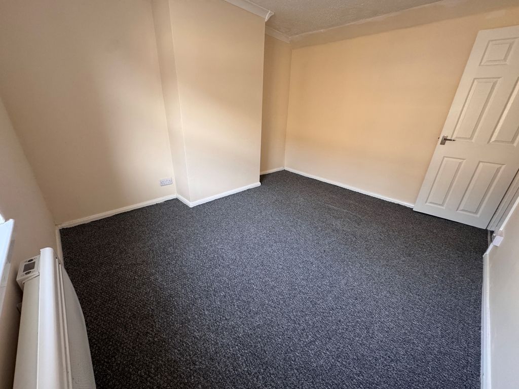 Property photo 3 of 5 Bedroom 2