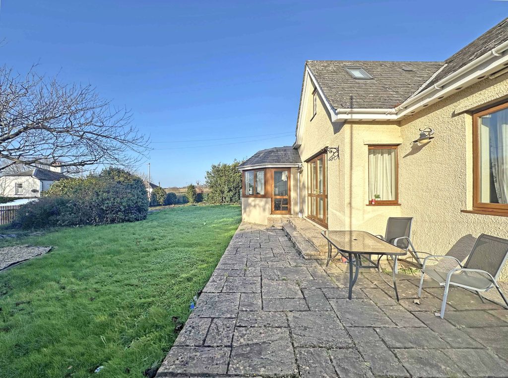 Property photo 3 of 5 Photo 3