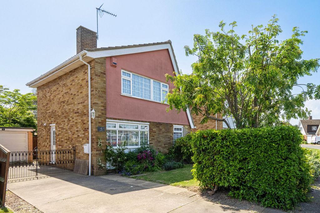Property photo 1 of 19