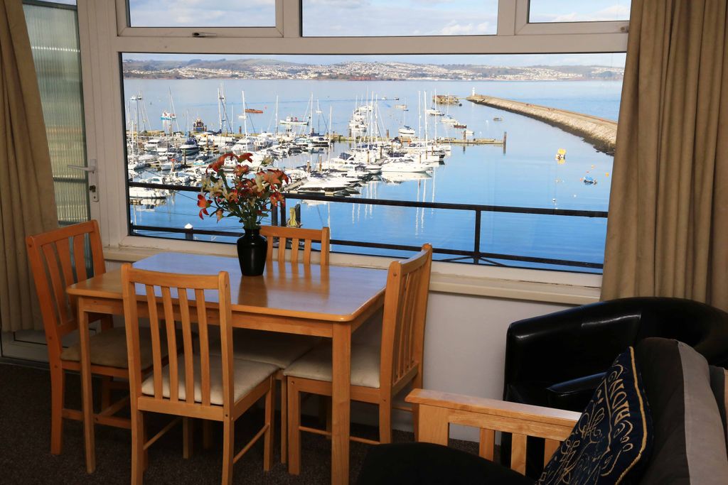 Property photo 2 of 7 Dining Area