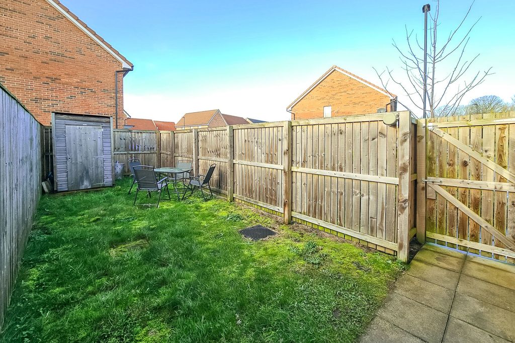 Property photo 3 of 17