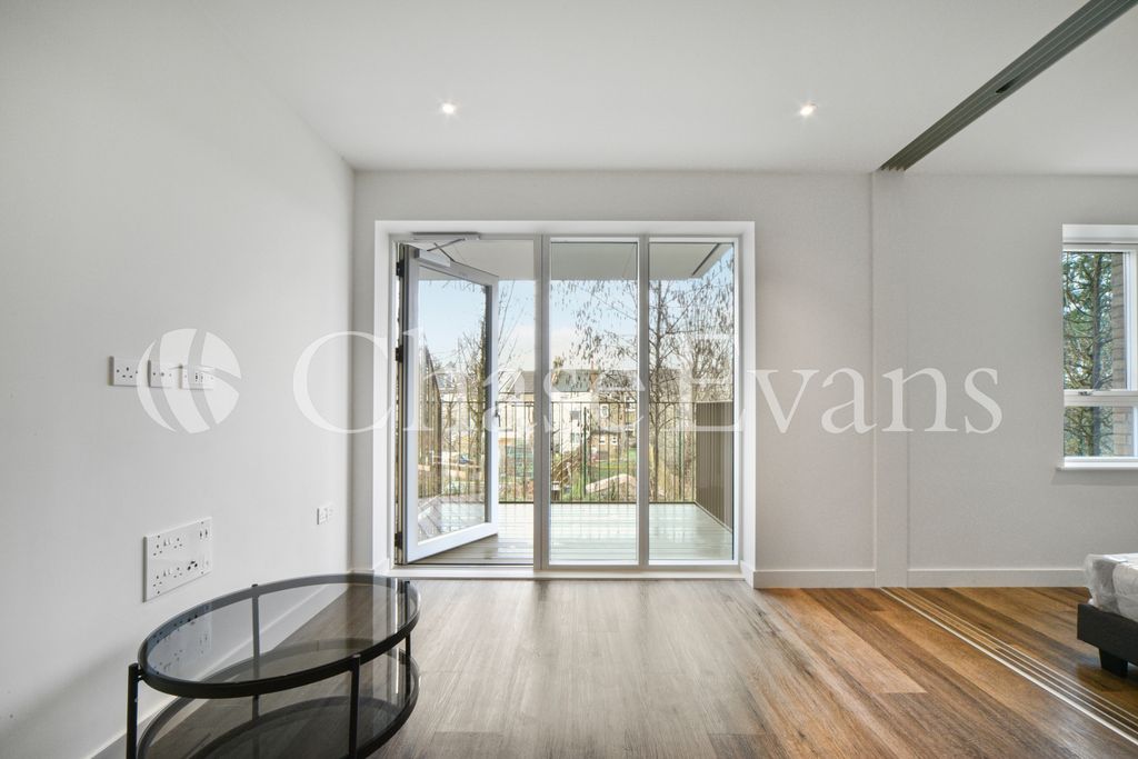 Property photo 2 of 14 Living Area