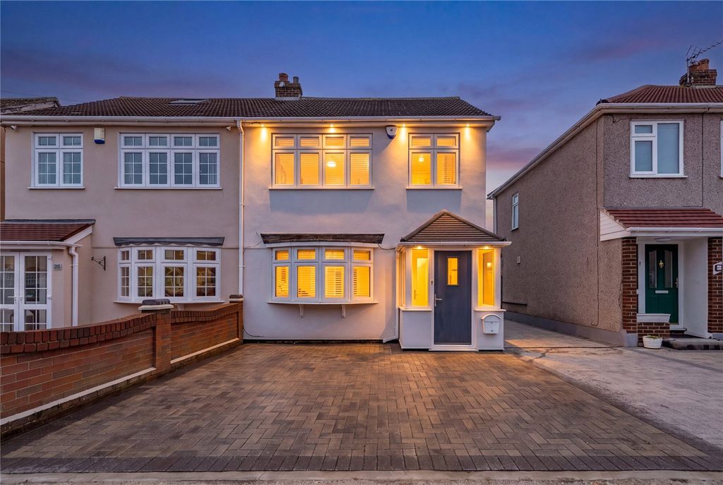 Property photo 1 of 13 Twilight Edit