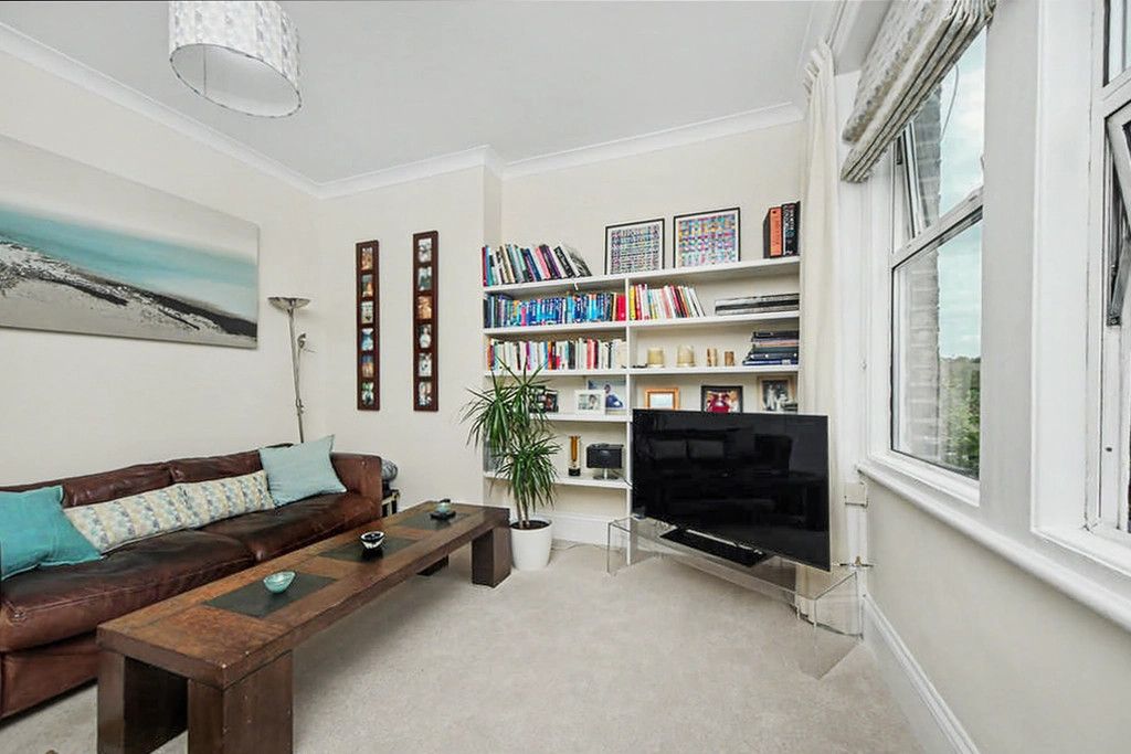 Property photo 3 of 8
