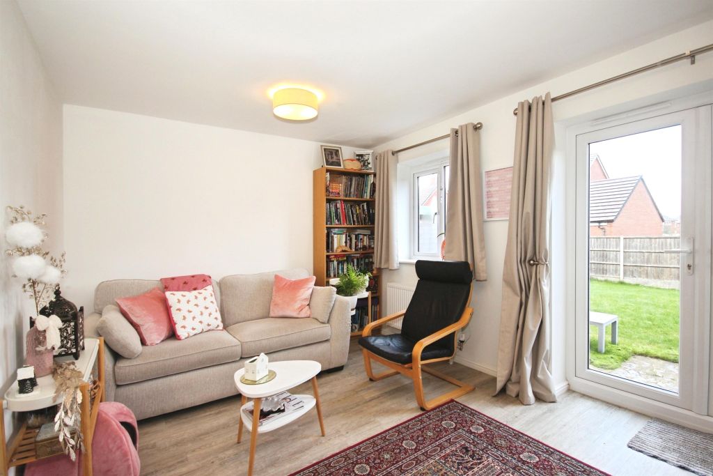 Property photo 3 of 14