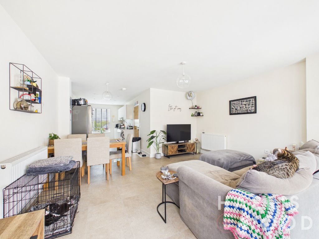 Property photo 3 of 20 5254923