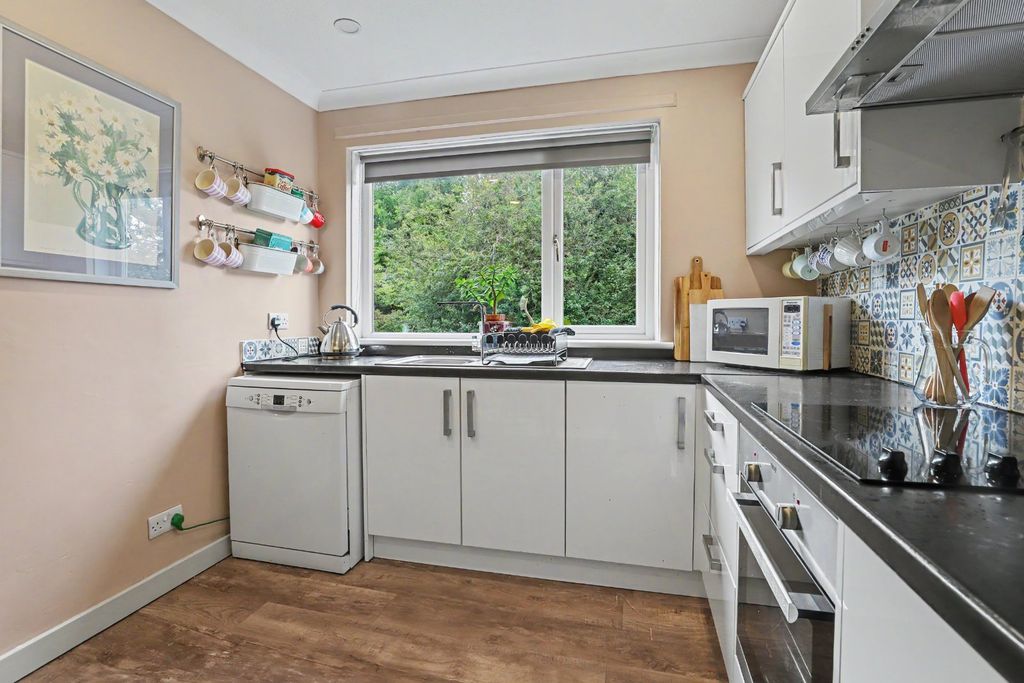 Additional image 9 of 3 bed flat for saleRiccartsbar Avenue, Paisley, Renfrewshire PA2