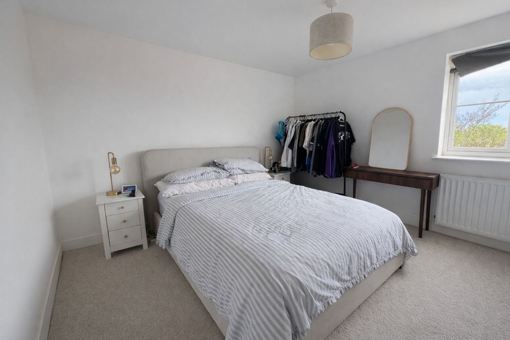 Property photo 3 of 8 Image6.Jpeg