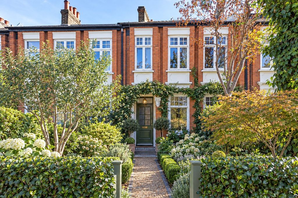 Property photo 3 of 47 4347674