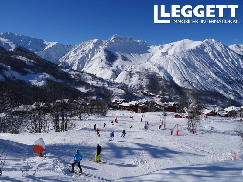 Property photo 3 of 6