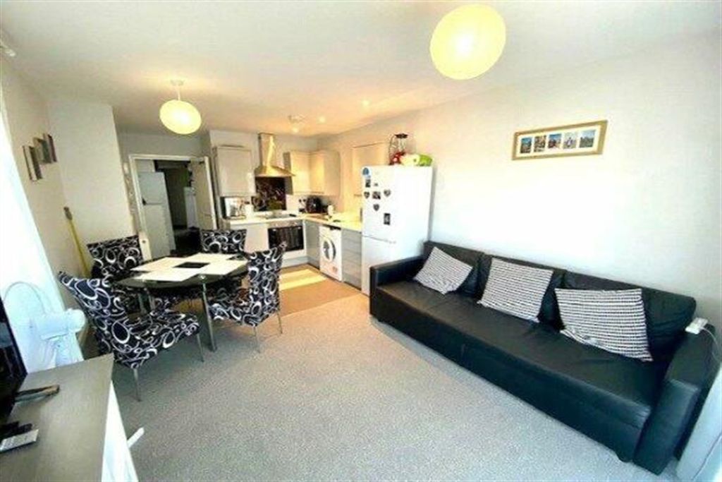 Property photo 3 of 9 (Email)