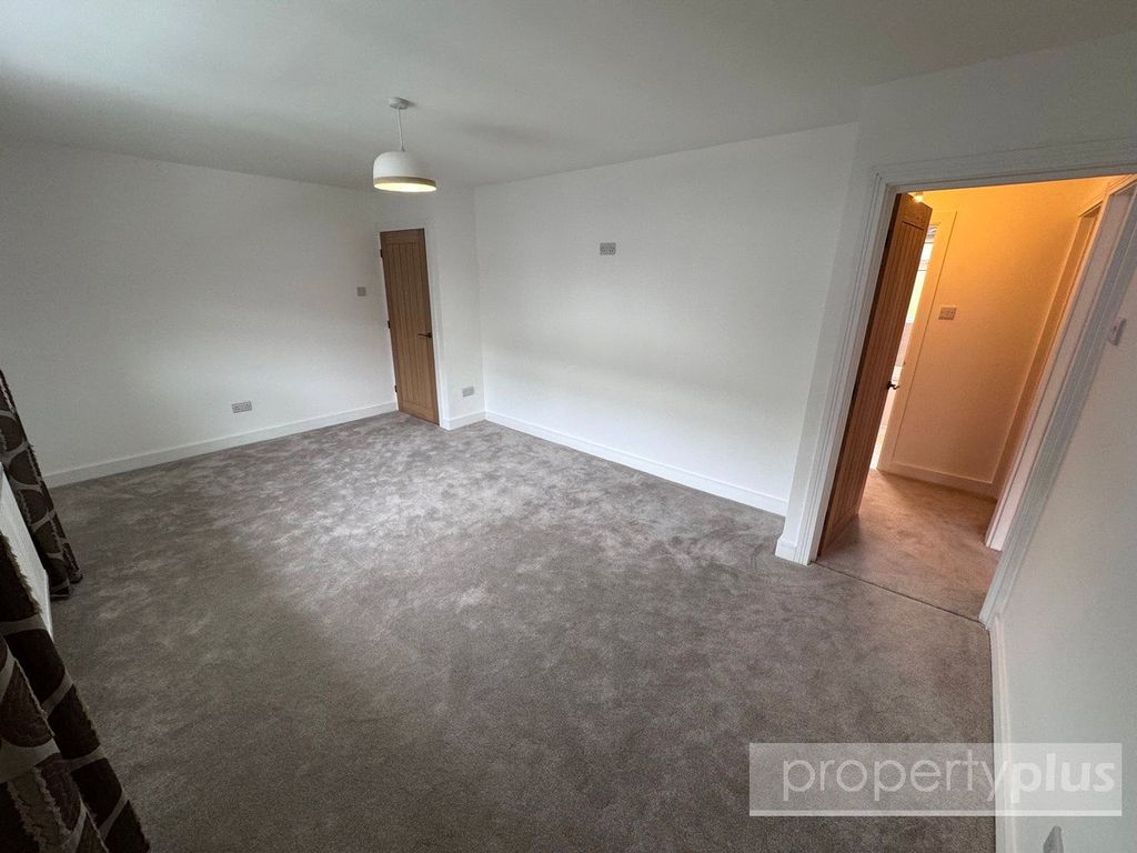 Property photo 3 of 7 Picture No. 09