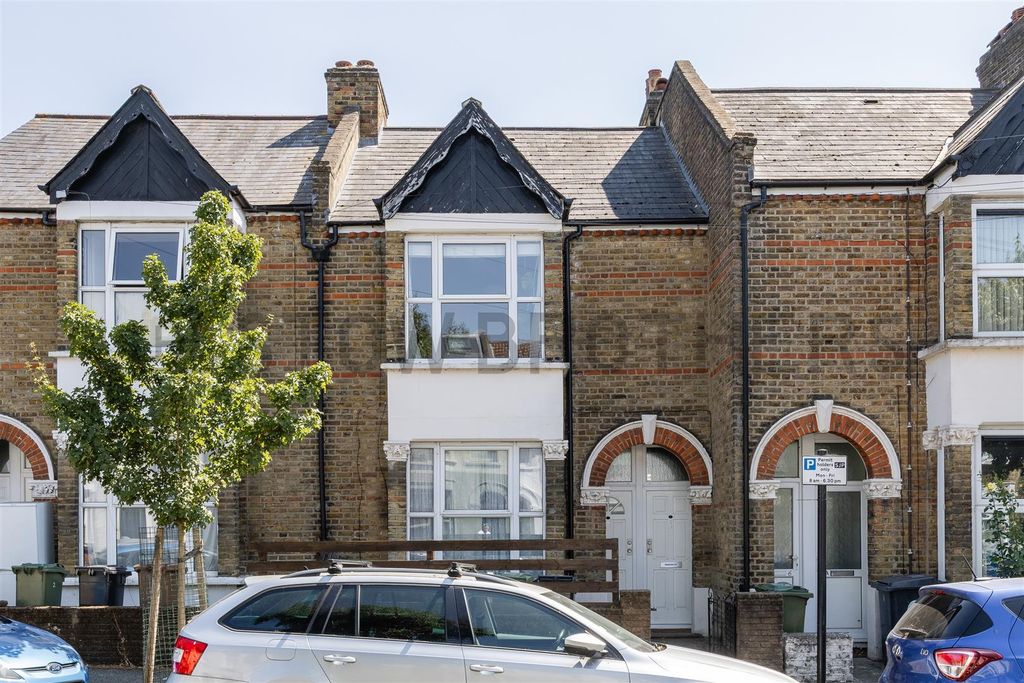 Property photo 1 of 16