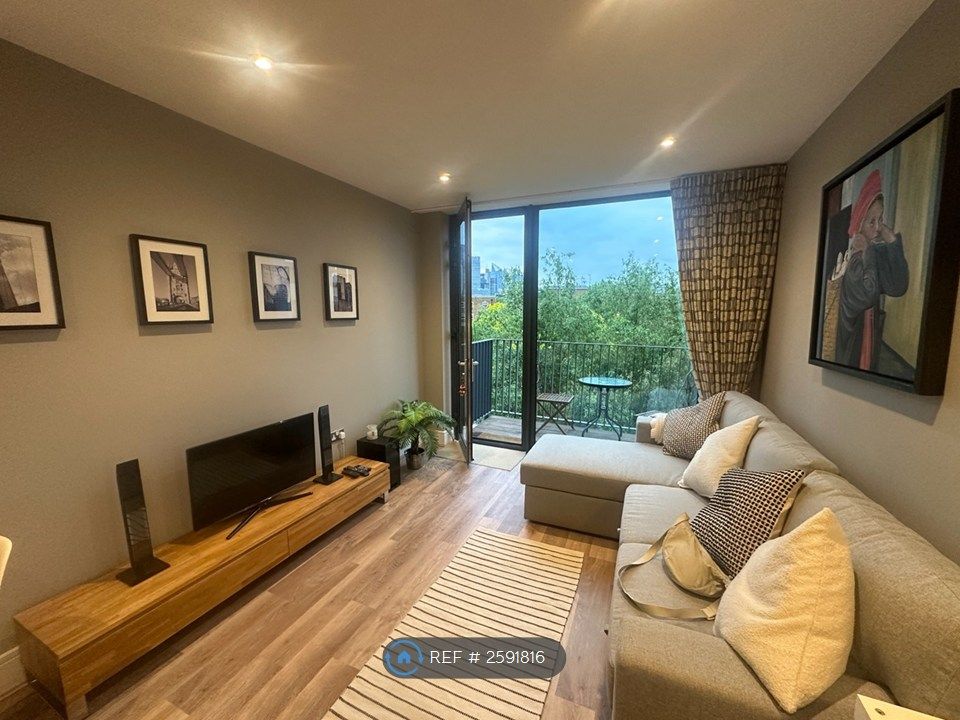 Property photo 2 of 10