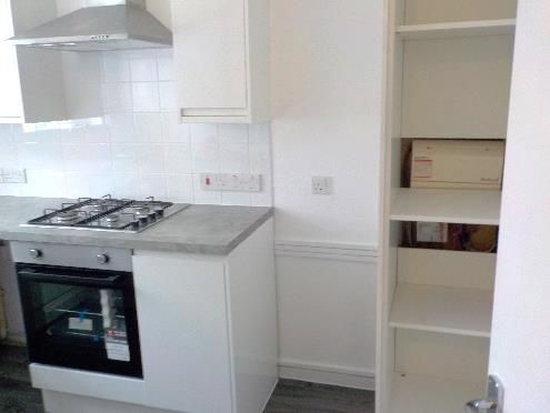 Property photo 3 of 9 Kitchen 2.Png