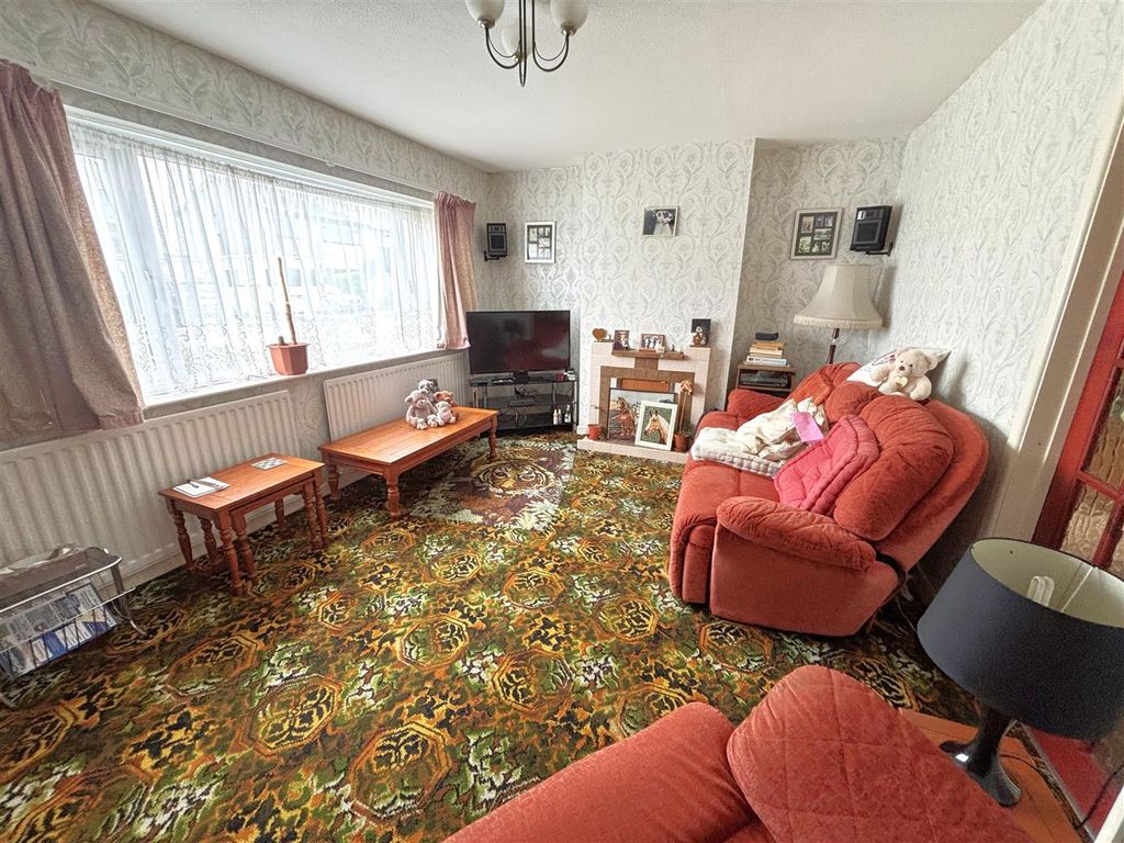 Property photo 2 of 18 2