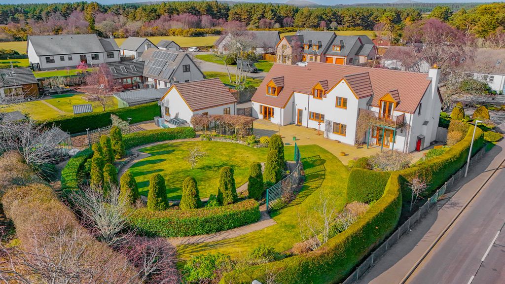 Property photo 1 of 50