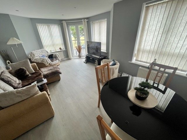 Property photo 2 of 6