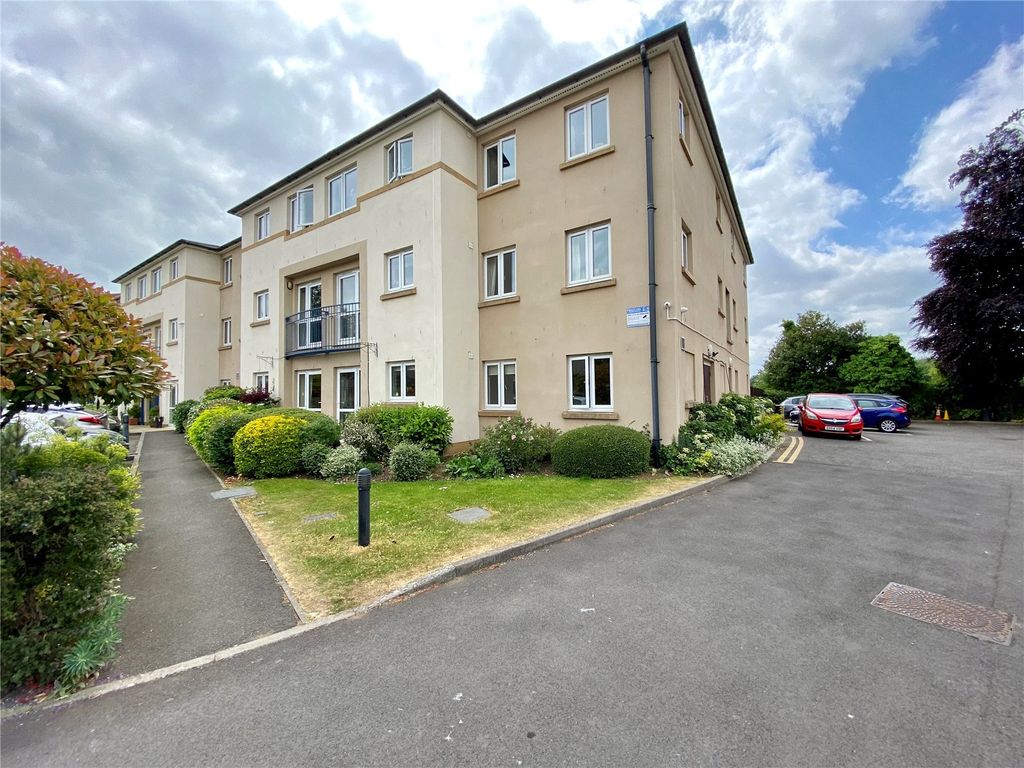 Property photo 2 of 11 Picture No. 01