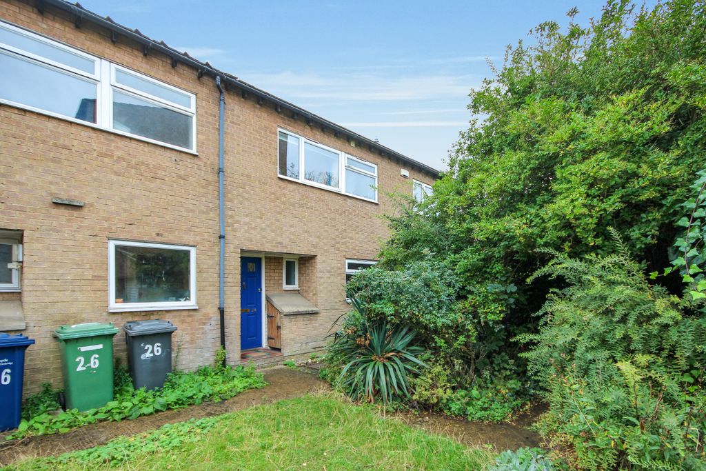 Property photo 1 of 8