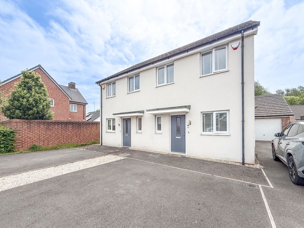 Property photo 1 of 25