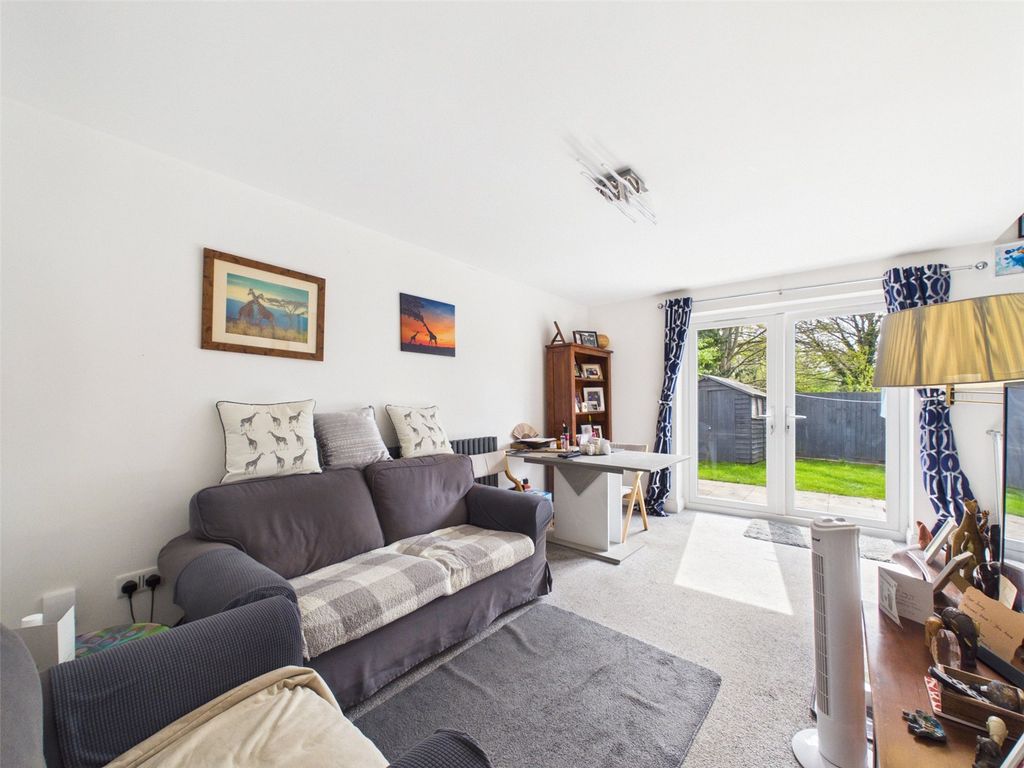 Property photo 2 of 12 Picture No. 05