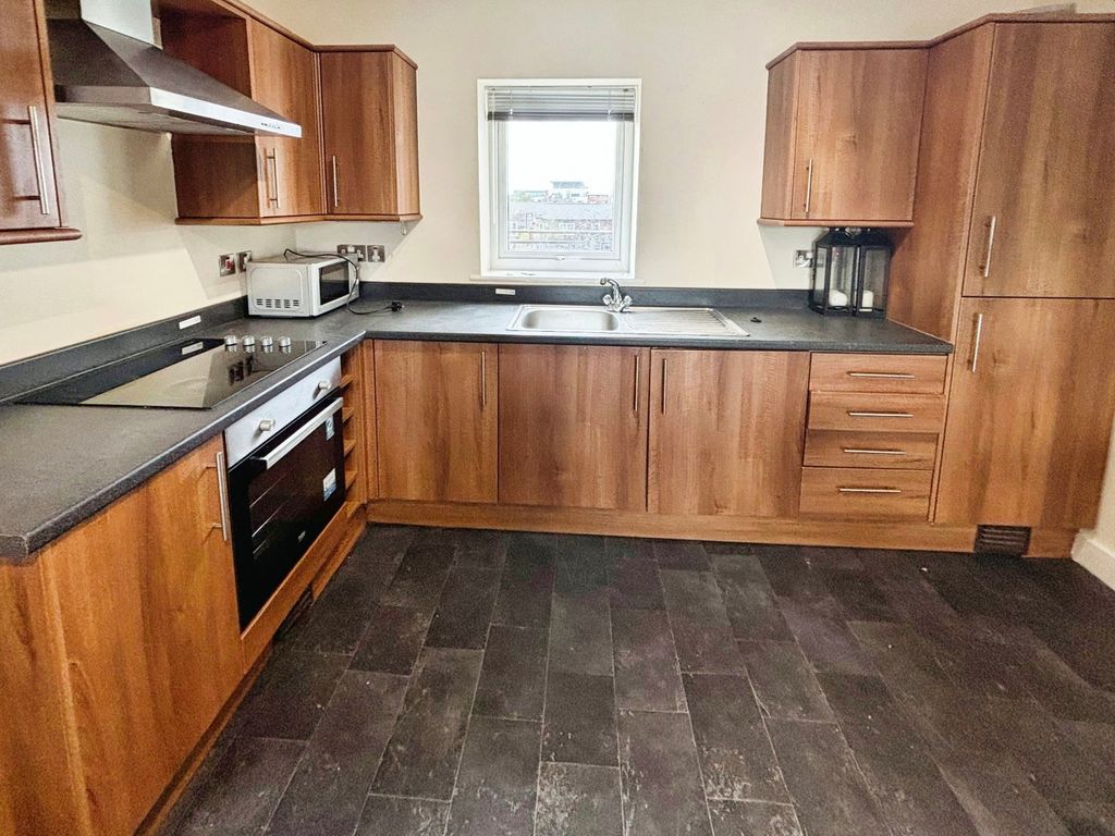 Property photo 2 of 16 Picture No. 09