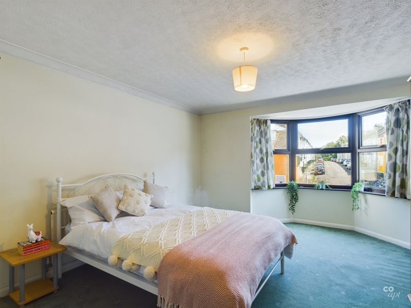 Property photo 1 of 11 Photo 14