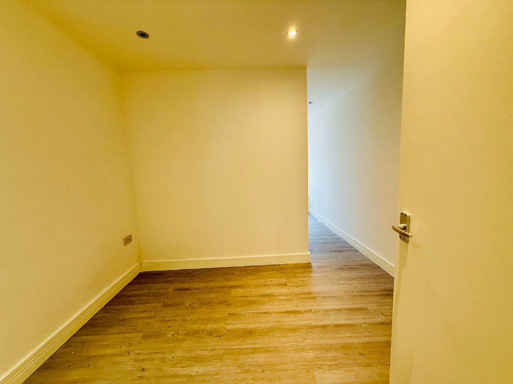 Property photo 2 of 4 Whatsapp Image 2025-11-07 At 11.15.04 (2)