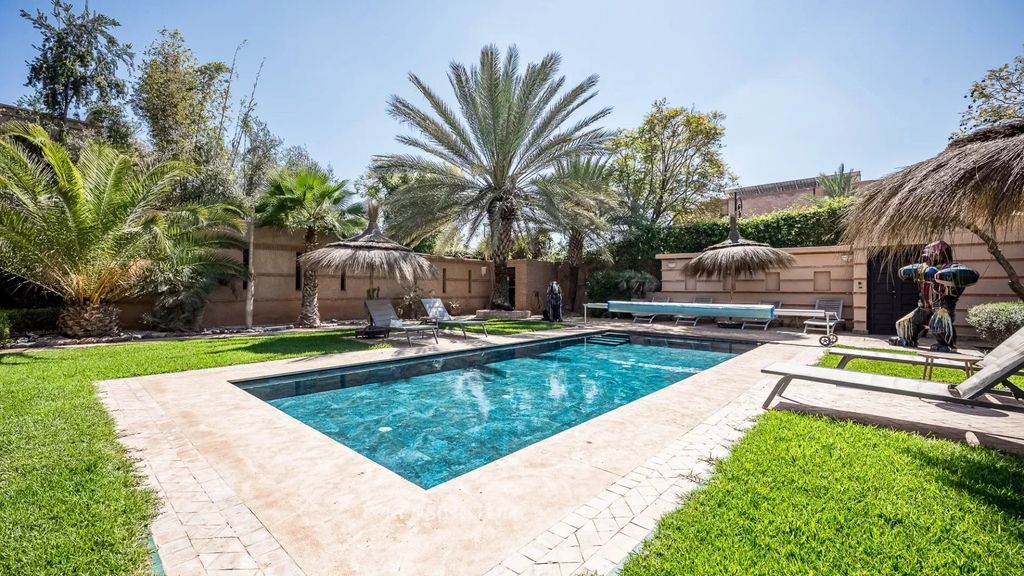 Property photo 3 of 39