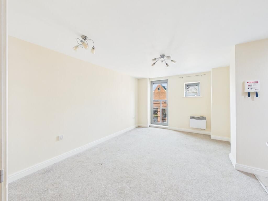 Property photo 2 of 10 Photo 1