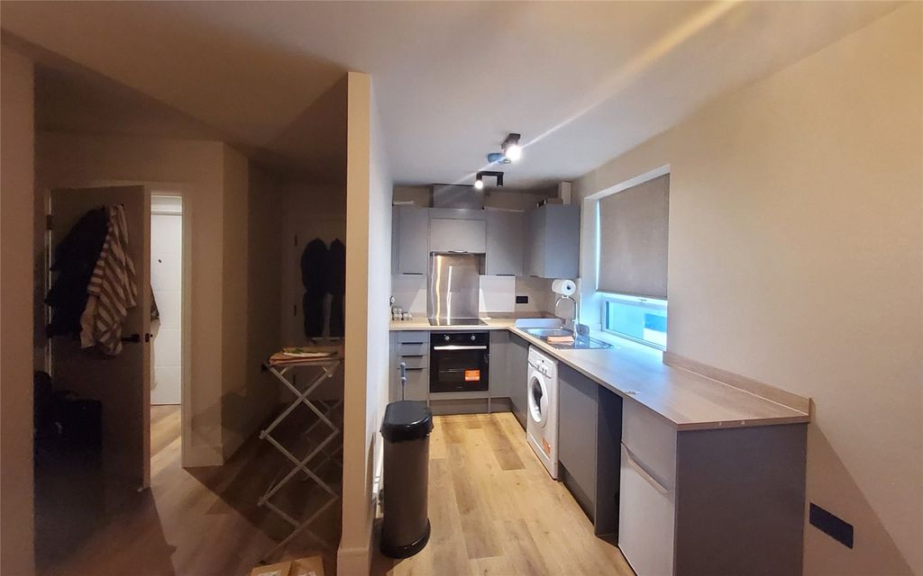 Property photo 3 of 5 Picture No. 03