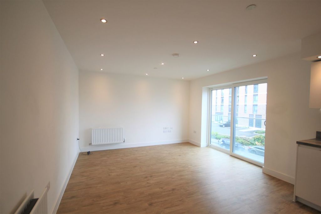 Property photo 2 of 7