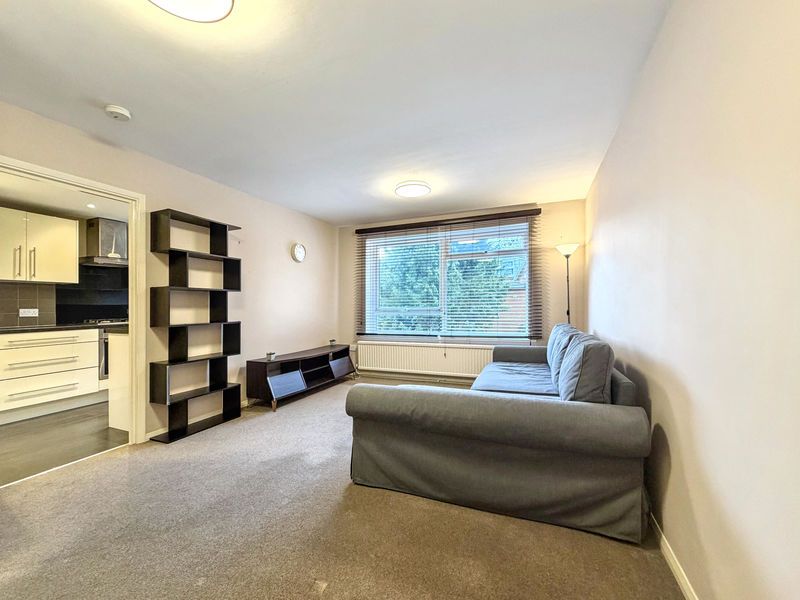 Property photo 3 of 10 Living Room